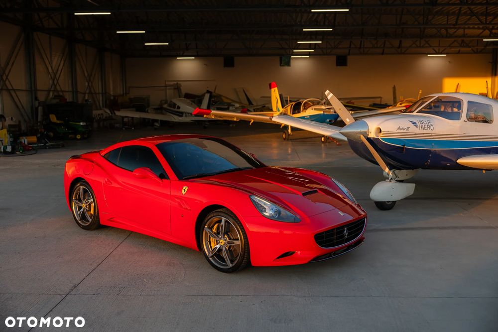 Ferrari California - 8
