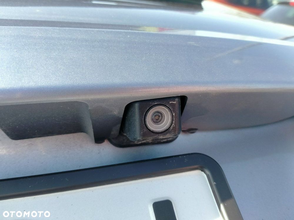 Toyota Verso 1.8 Premium - 23