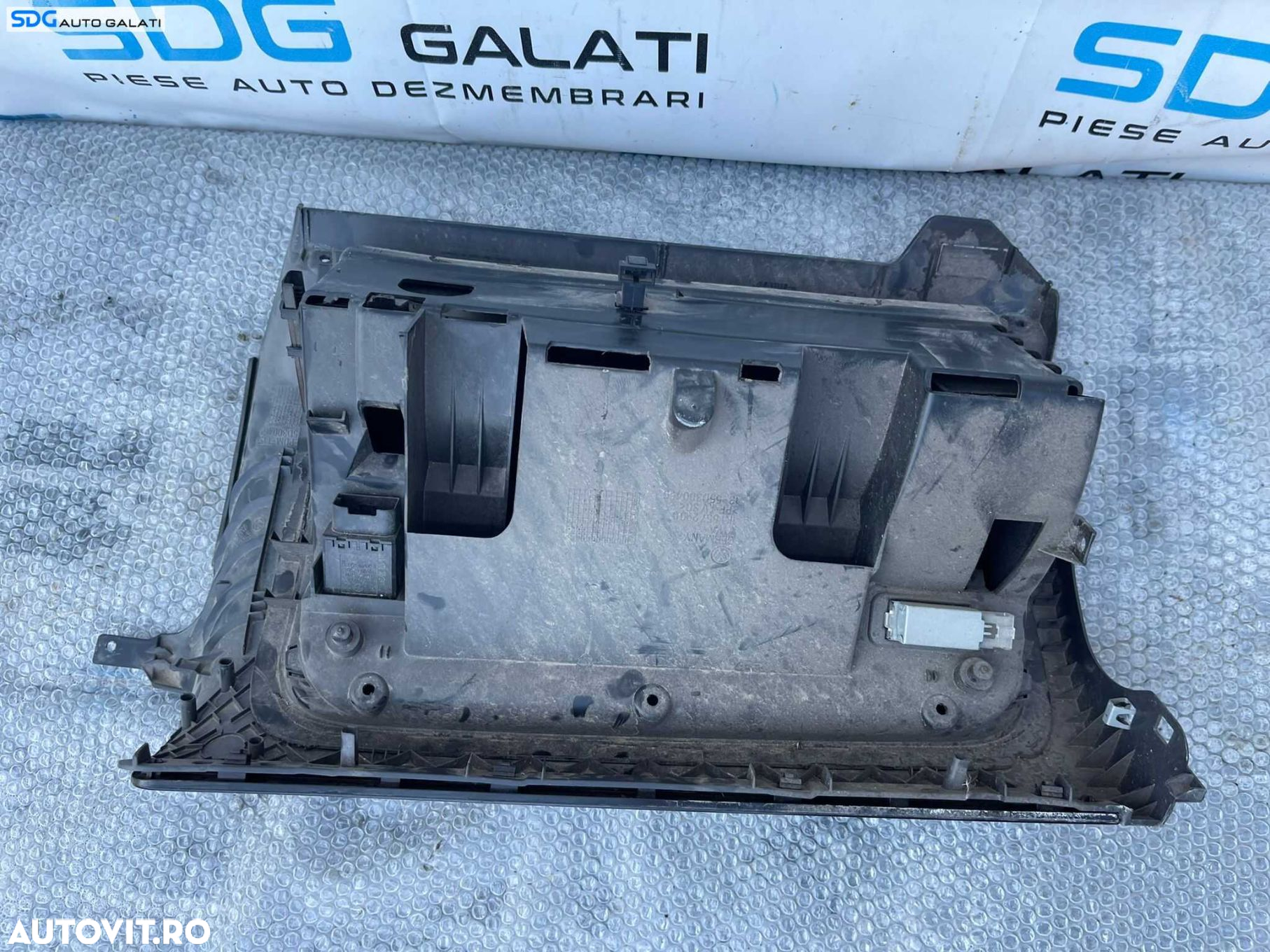 Torpedo Torpedou Bord cu Capac Volkswagen Golf 5 2004 - 2008 Cod 1K1857289A - 6