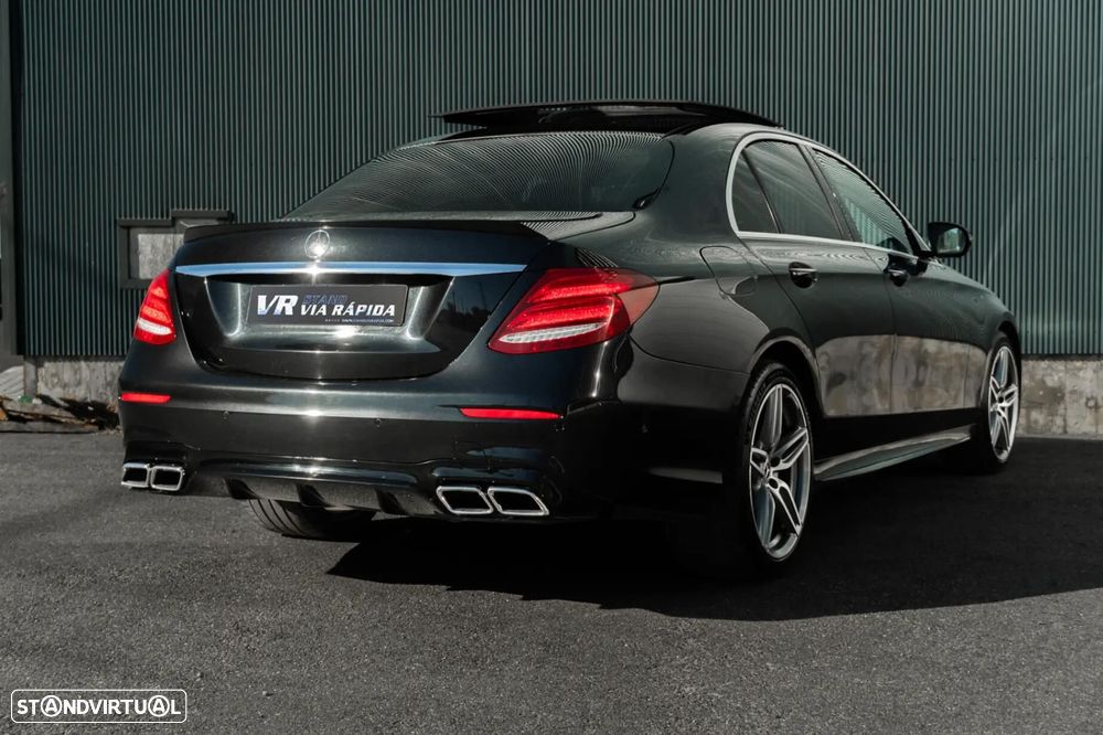 Mercedes-Benz E 220 d Avantgarde - 5