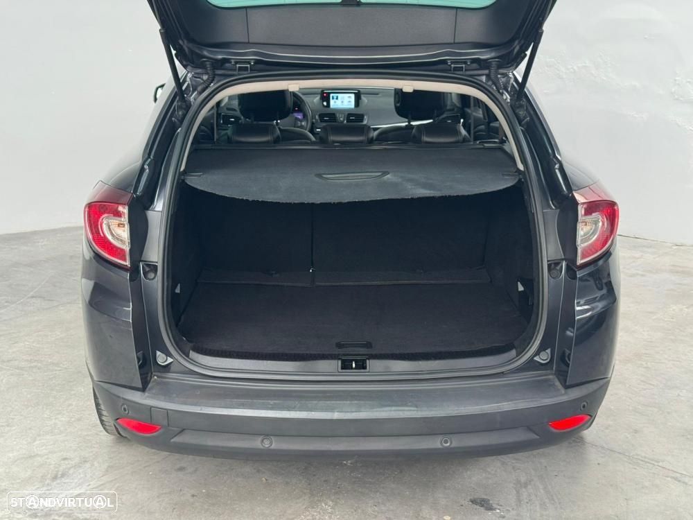 Renault Mégane Sport Tourer - 17