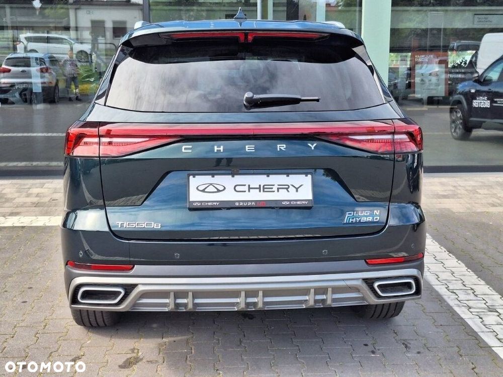 Chery Tiggo 8 - 8