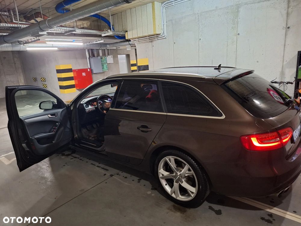 Audi A4 Avant 2.0 TDI - 6