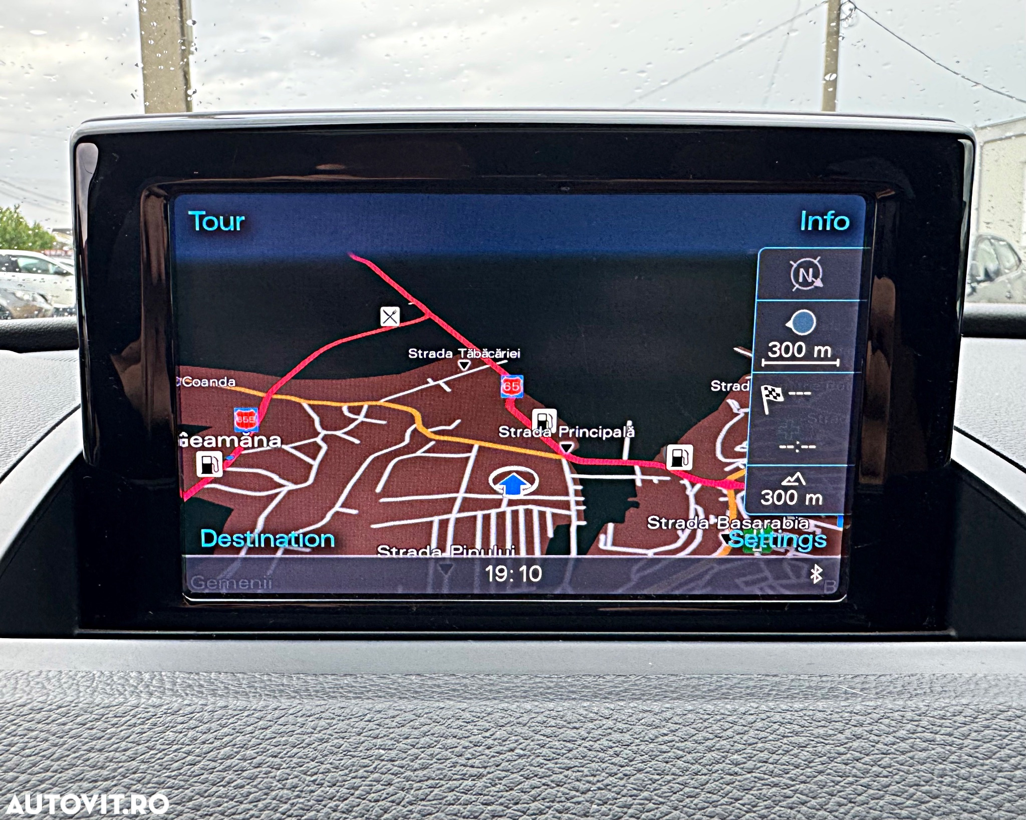 Audi Q3 2.0 TDI Quattro S tronic sport - 32