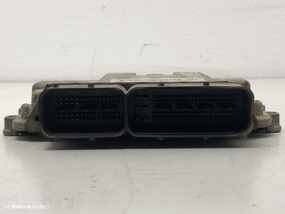 Centralina do motor ECU  Usado OPEL ASTRA H (A04) 1.7 CDTI (L48) 0281011943 0 28... - 4