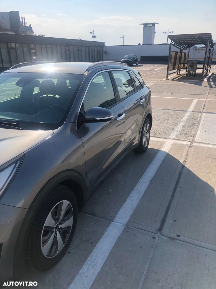 Kia Niro 1.6 GDI 6DCT HEV Classic - 6