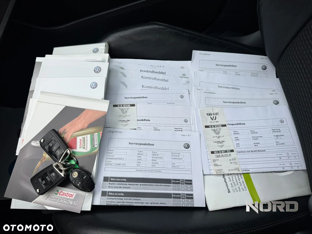 Volkswagen Golf 1.4 TSI BlueMotion Technology DSG Highline - 37