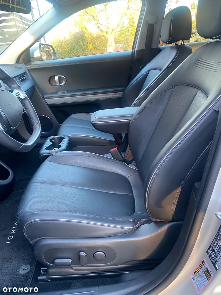 Hyundai IONIQ 5 77,4 kWh 4WD Dynamiq - 29