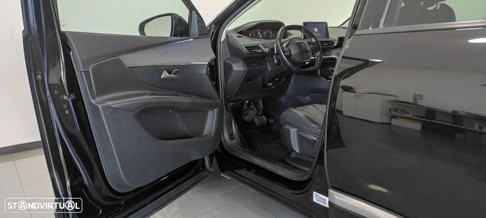 Peugeot 3008 1.6 BlueHDi GT Line EAT6 - 16