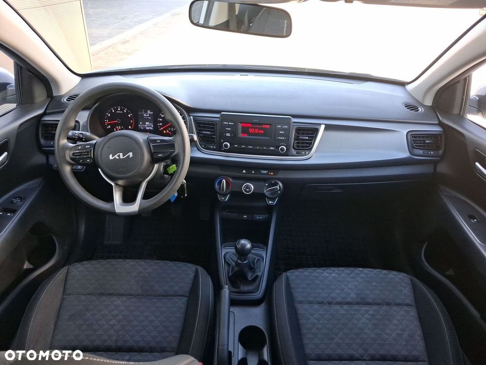 Kia Rio 1.2 M - 16