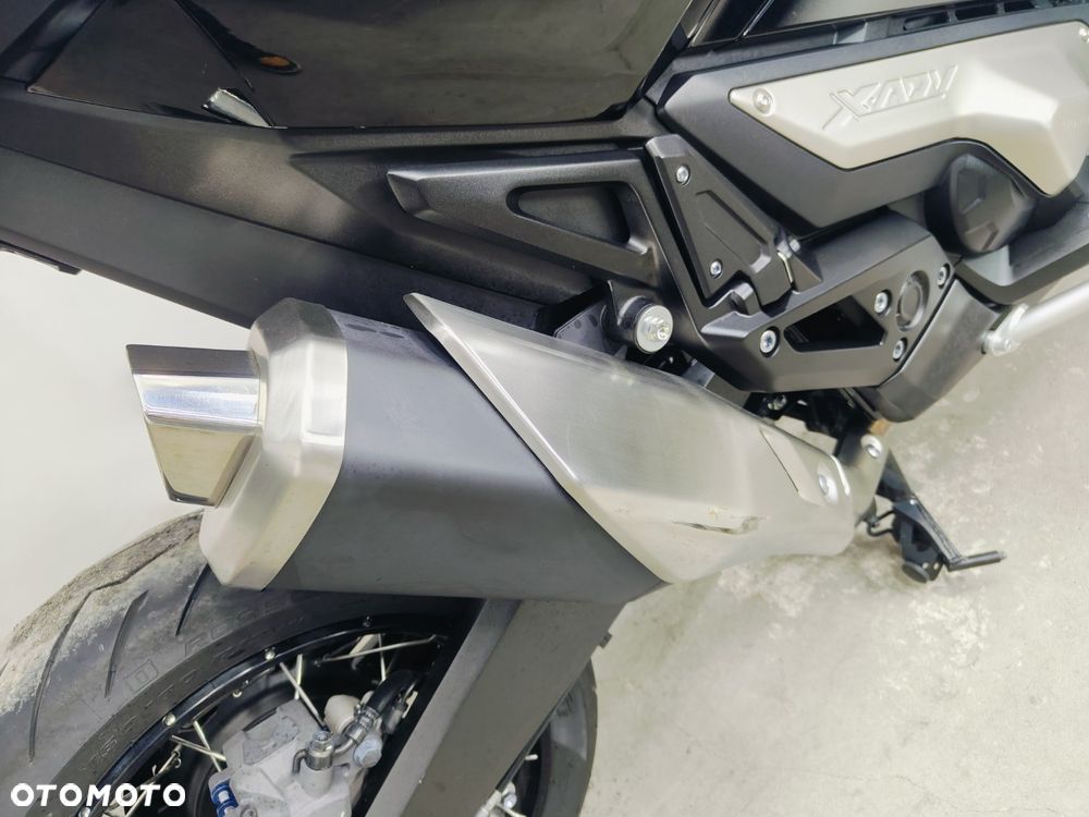 Honda X-ADV - 9
