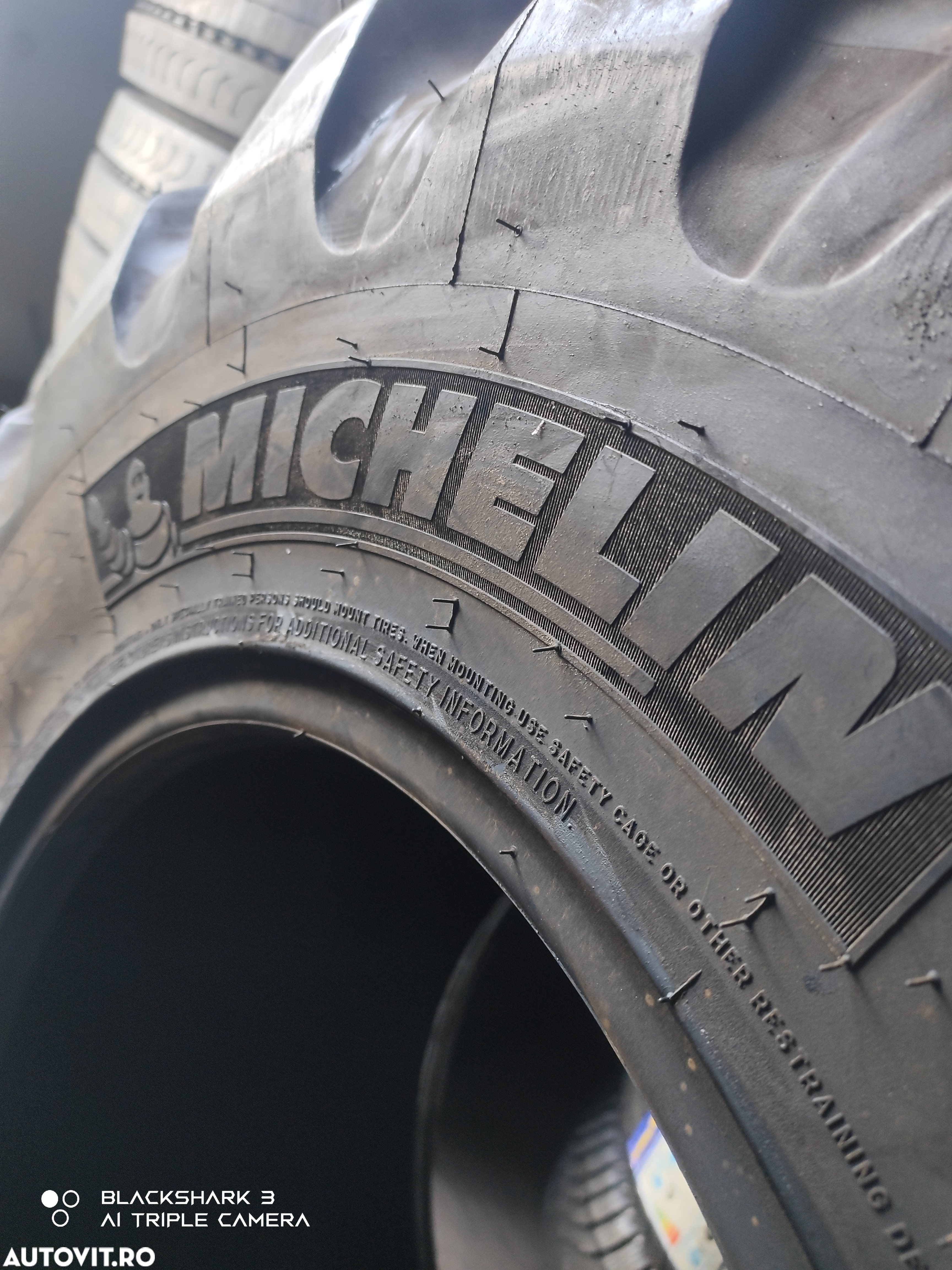 420 70 20 buldoexcavator Michelin 16.0 70 20 industriale - 2