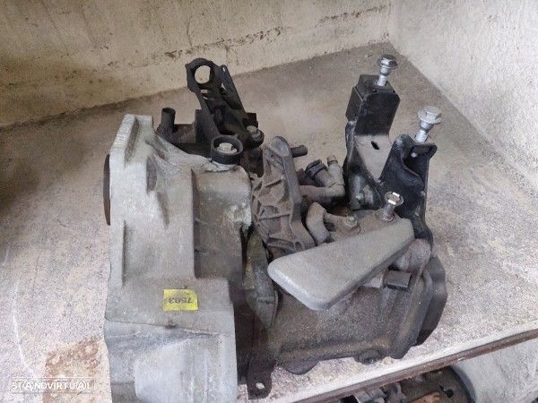Caixa De Velocidades Manual Volkswagen Polo (6R1, 6C1) - 7
