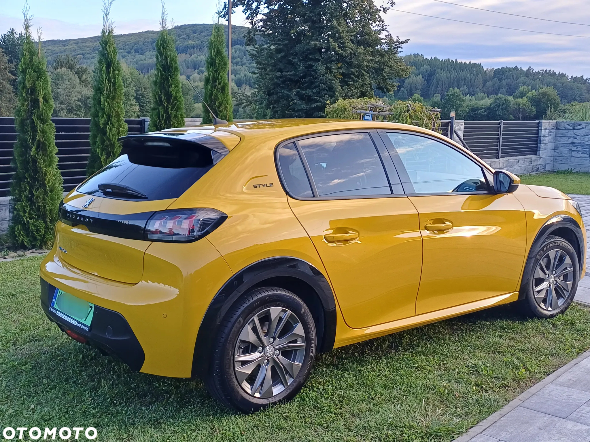 Peugeot 208 e-208 50kWh Style - 8