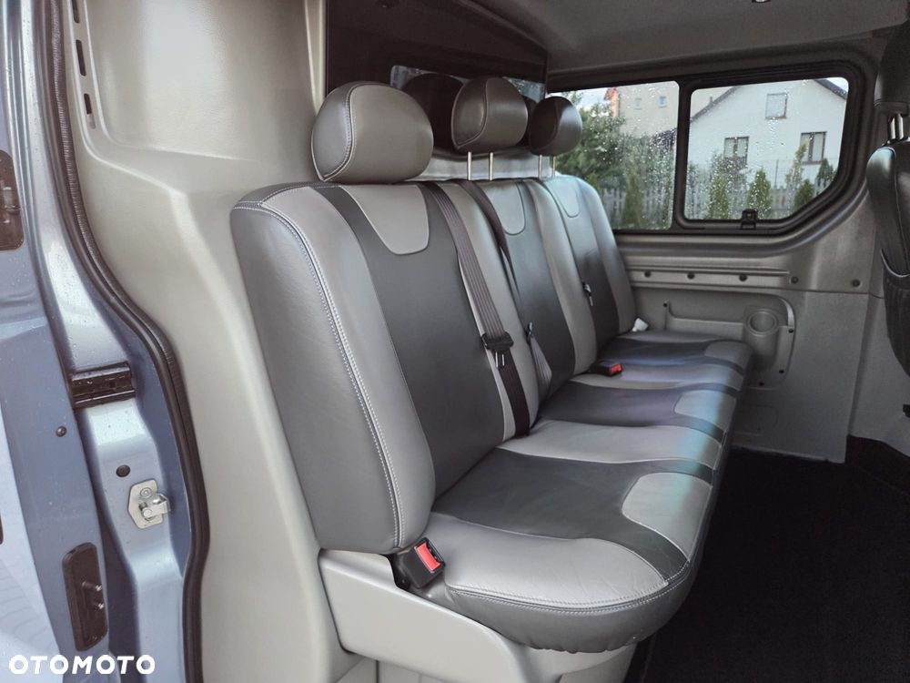 Renault TRAFIC LONG KLIMA TEMPOMAT ORYGINAŁ DUBEL KABINA ZADBANY FULL OPCJA DOPOSAŻONY - 8