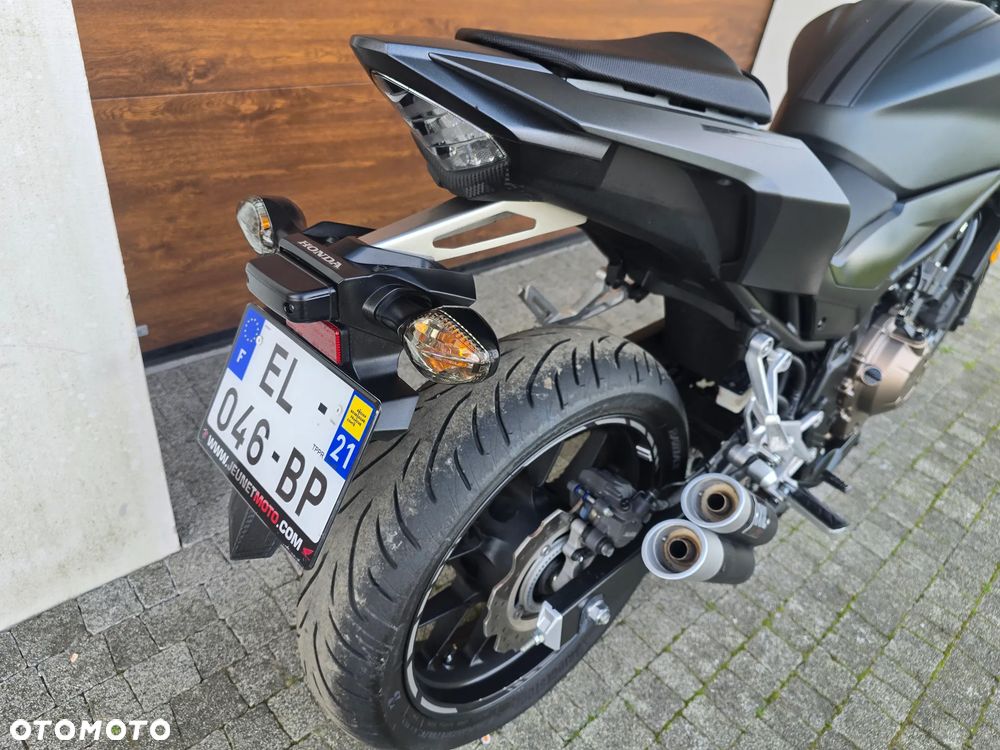 Honda CB - 33
