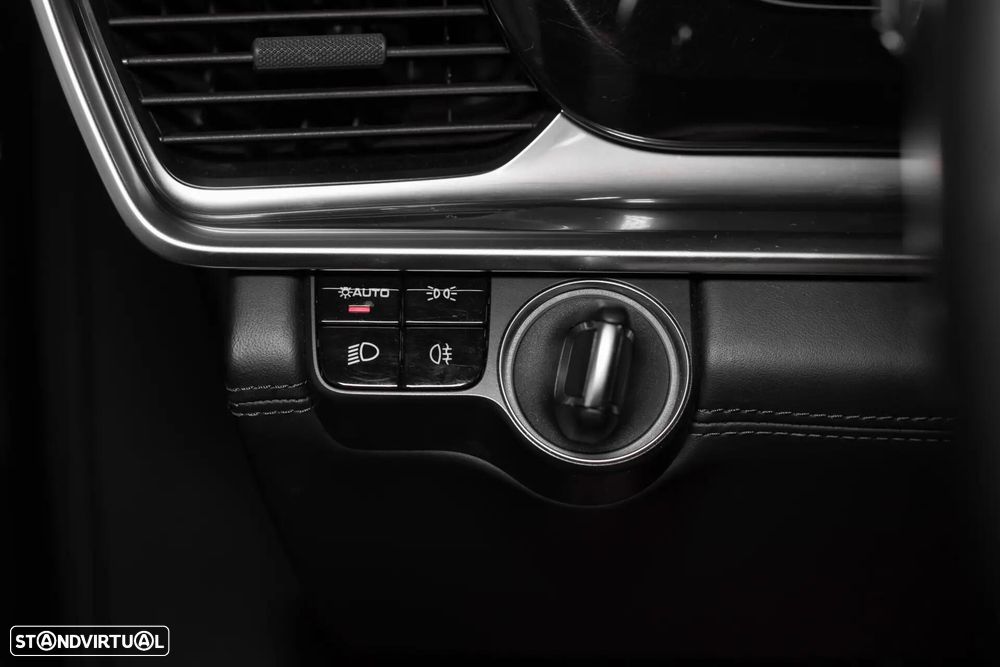 Porsche Panamera Sport Turismo 4 E-Hybrid - 53