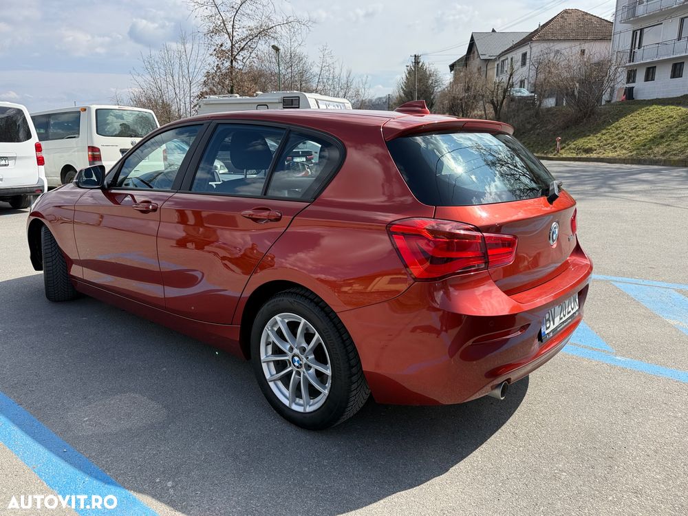 BMW Seria 1 118i Aut. - 9