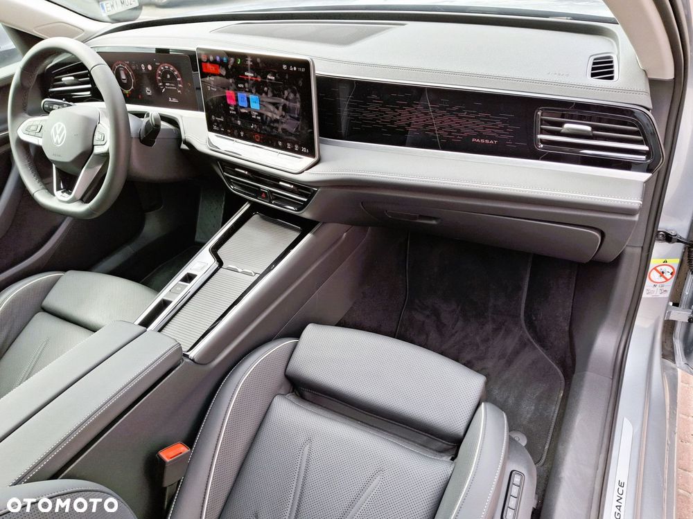 Volkswagen Passat - 16