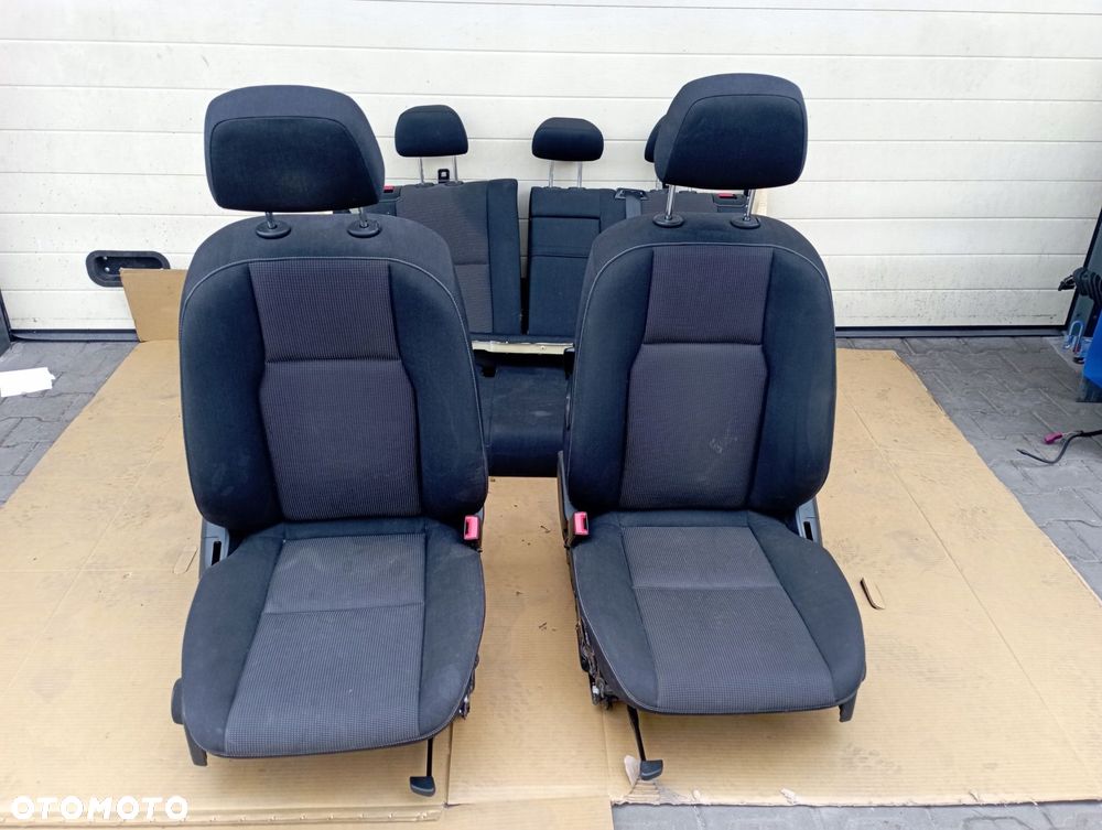 MERCEDES W204 KOMBI FOTELE KANAPA EUROPA KOMPLET - 1
