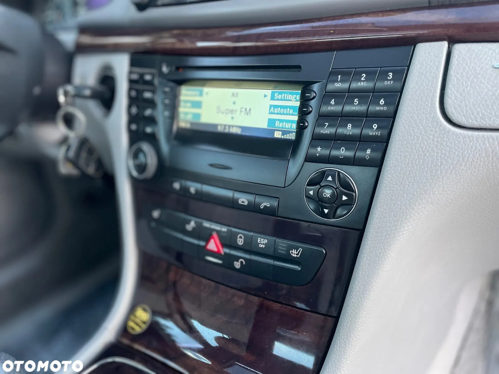 Mercedes-Benz Klasa E 220 CDI Automatik Classic - 17