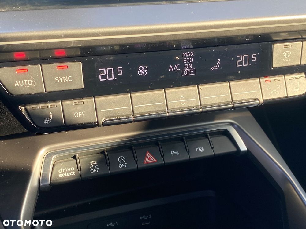 Audi RS3 Sportback - 18