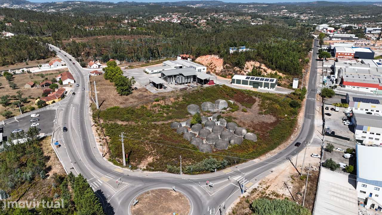Terreno Urbano com 10.180 m² na Zona Industrial de Casal de Frades, Se - Grande imagem: 2/20