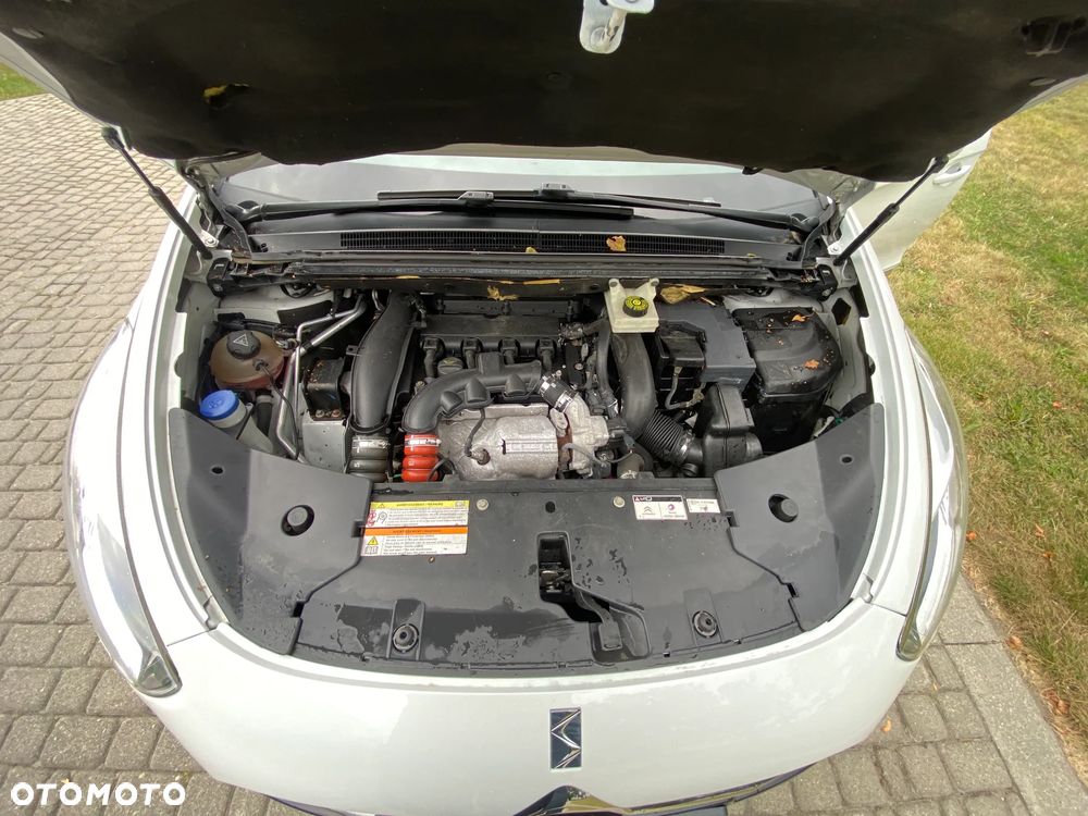 Citroën DS5 THP 155 Chic - 8