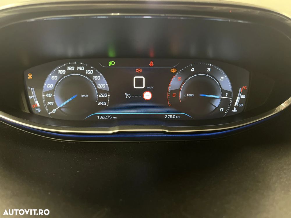 Peugeot 5008 BlueHDI 130 Allure - 15