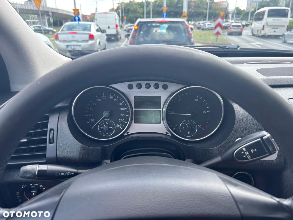 Mercedes-Benz Klasa R 320 CDI 4-Matic - 17