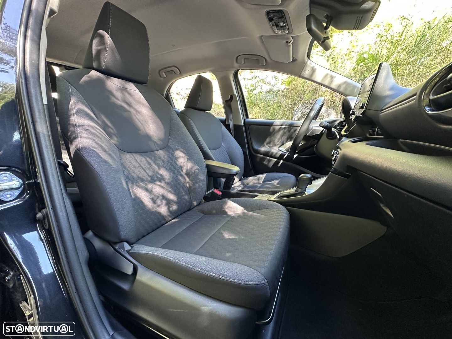 Toyota Yaris 1.5 HDF GR Sport - 23