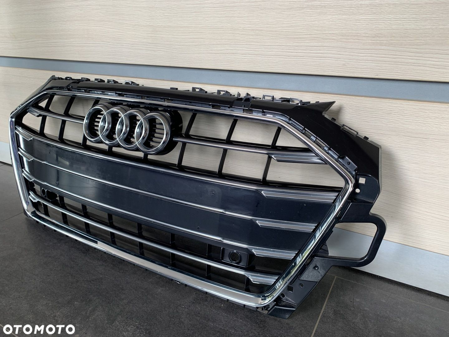 Atrapa Grill AUDI A4 B9 lift piękny - 3
