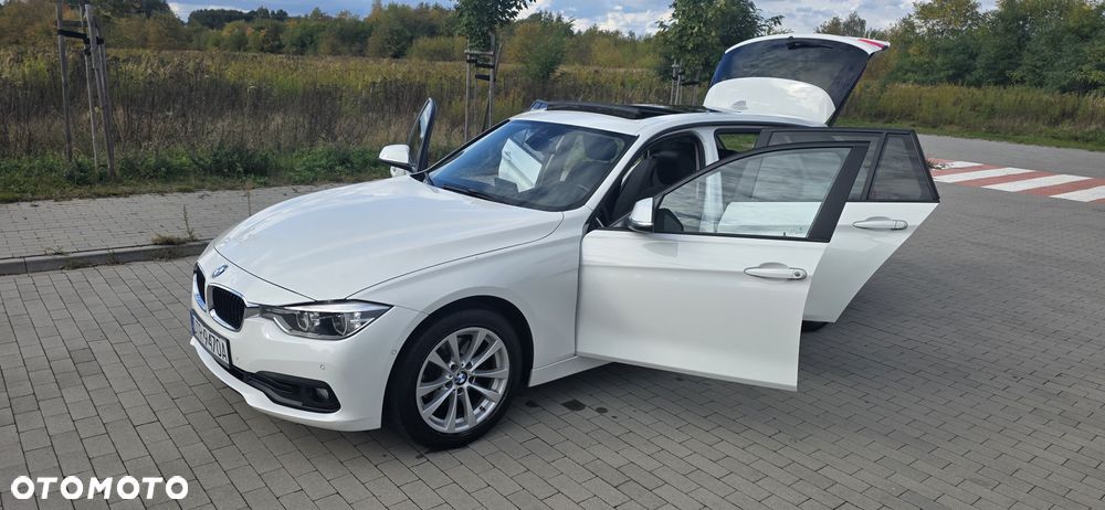 BMW Seria 3 320d Advantage sport - 14