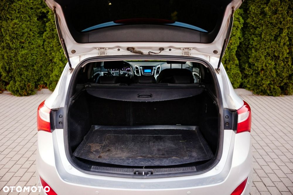 Hyundai i30 1.6 Classic - 26