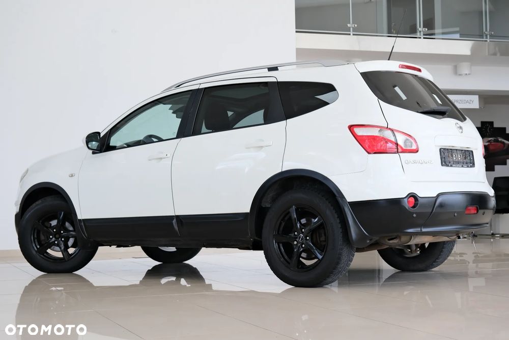 Nissan Qashqai+2 - 11