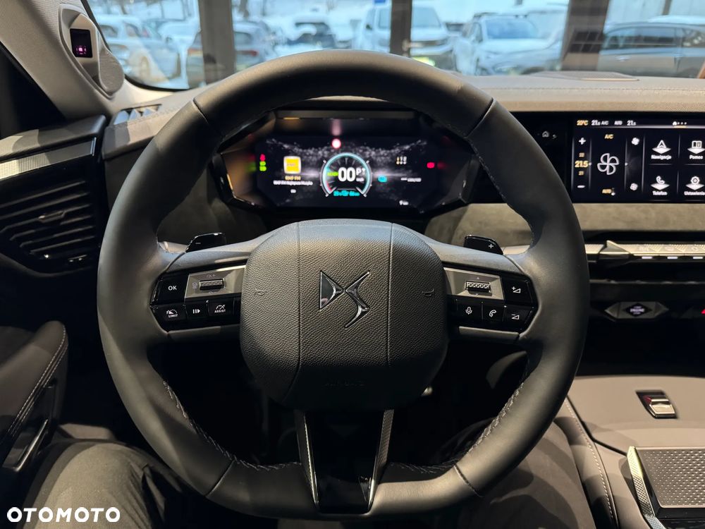 DS Automobiles N°4 E-Tense 58.3kWh Étoile Alcantara - 15