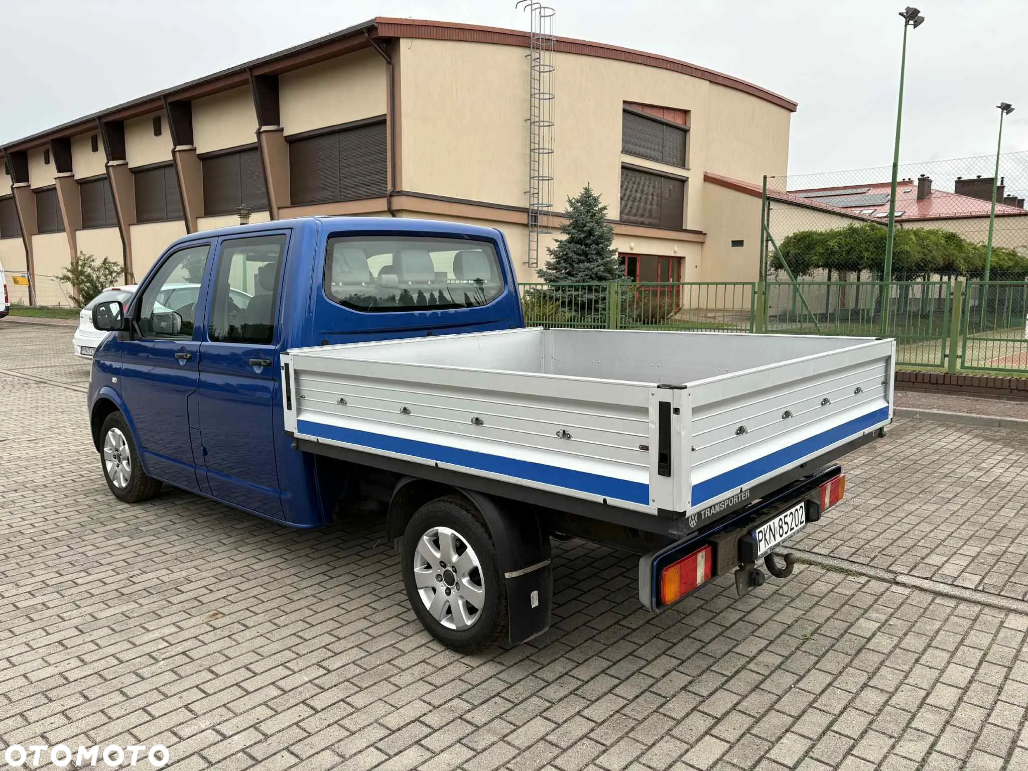 Volkswagen TRANSPORTER T5 DOKA BRYGADÓWKA KLIMA 6 MIEJSC - 2