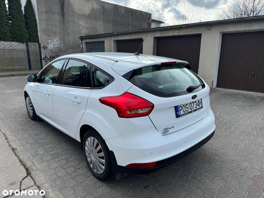 Ford Focus 1.5 TDCi SYNC Edition - 5