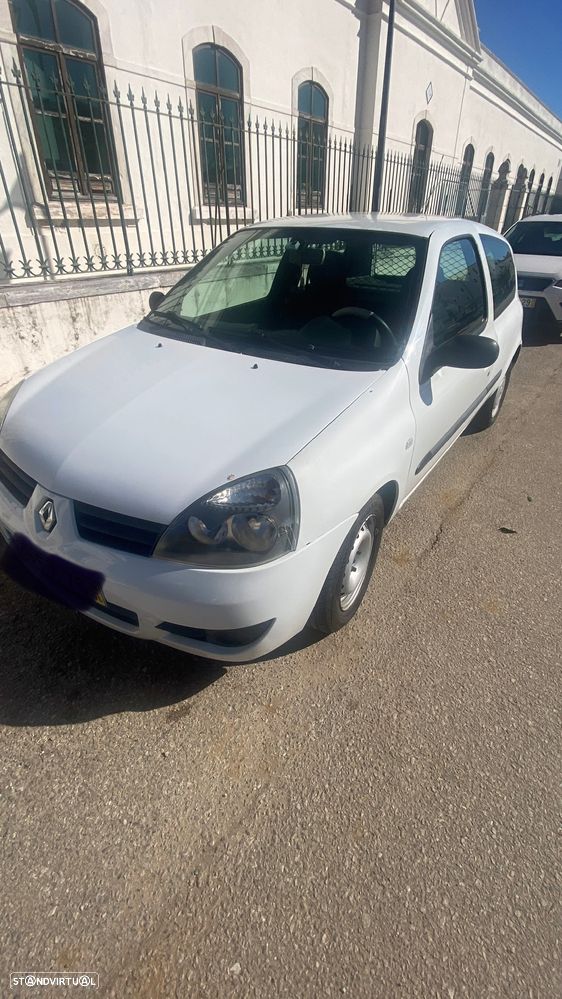Renault Clio 1.5 dCi Dynamique - 4