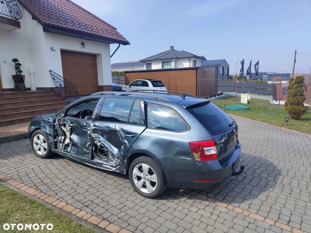 Skoda Octavia 1.5 TSI ACT DSG Soleil - 12