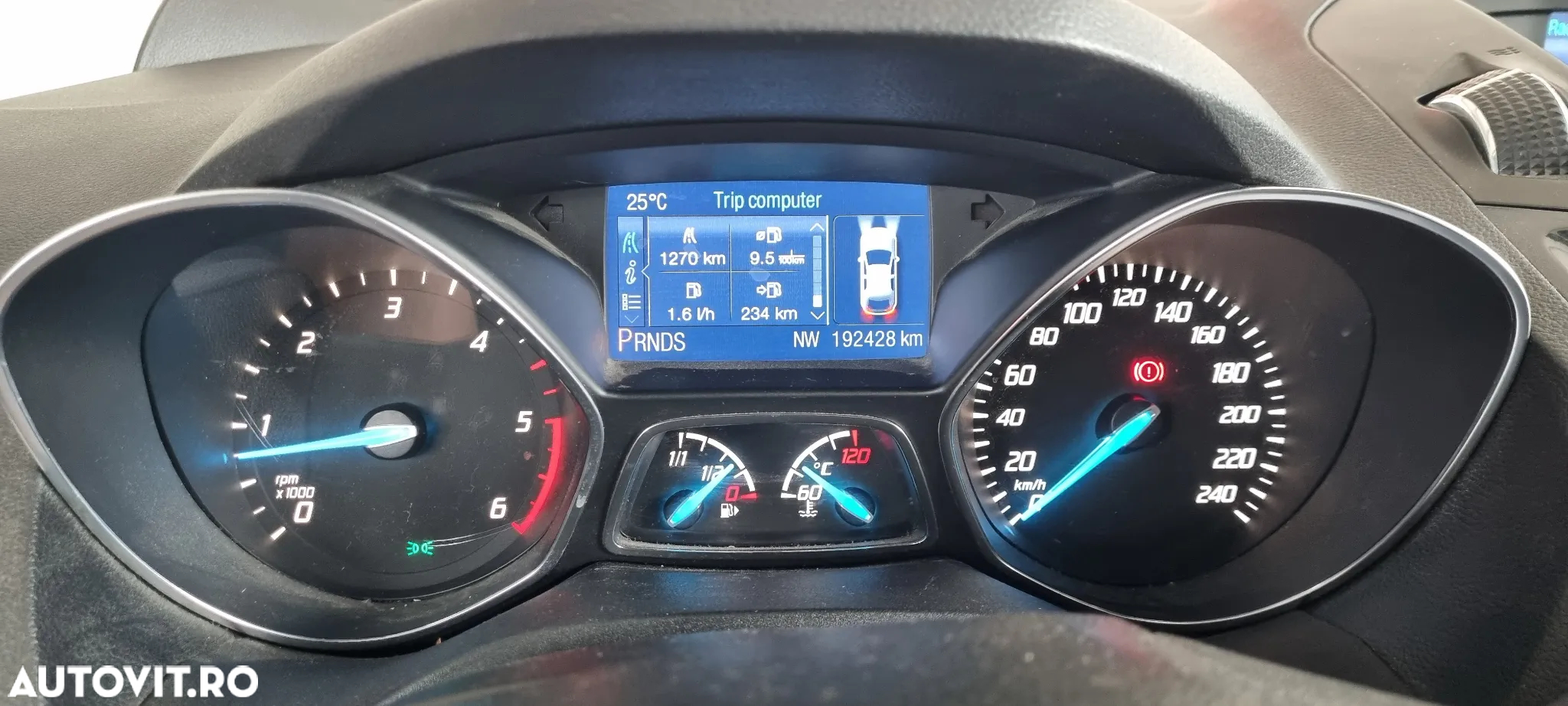 Ford Kuga 2.0 TDCi 4WD Powershift Titanium - 12