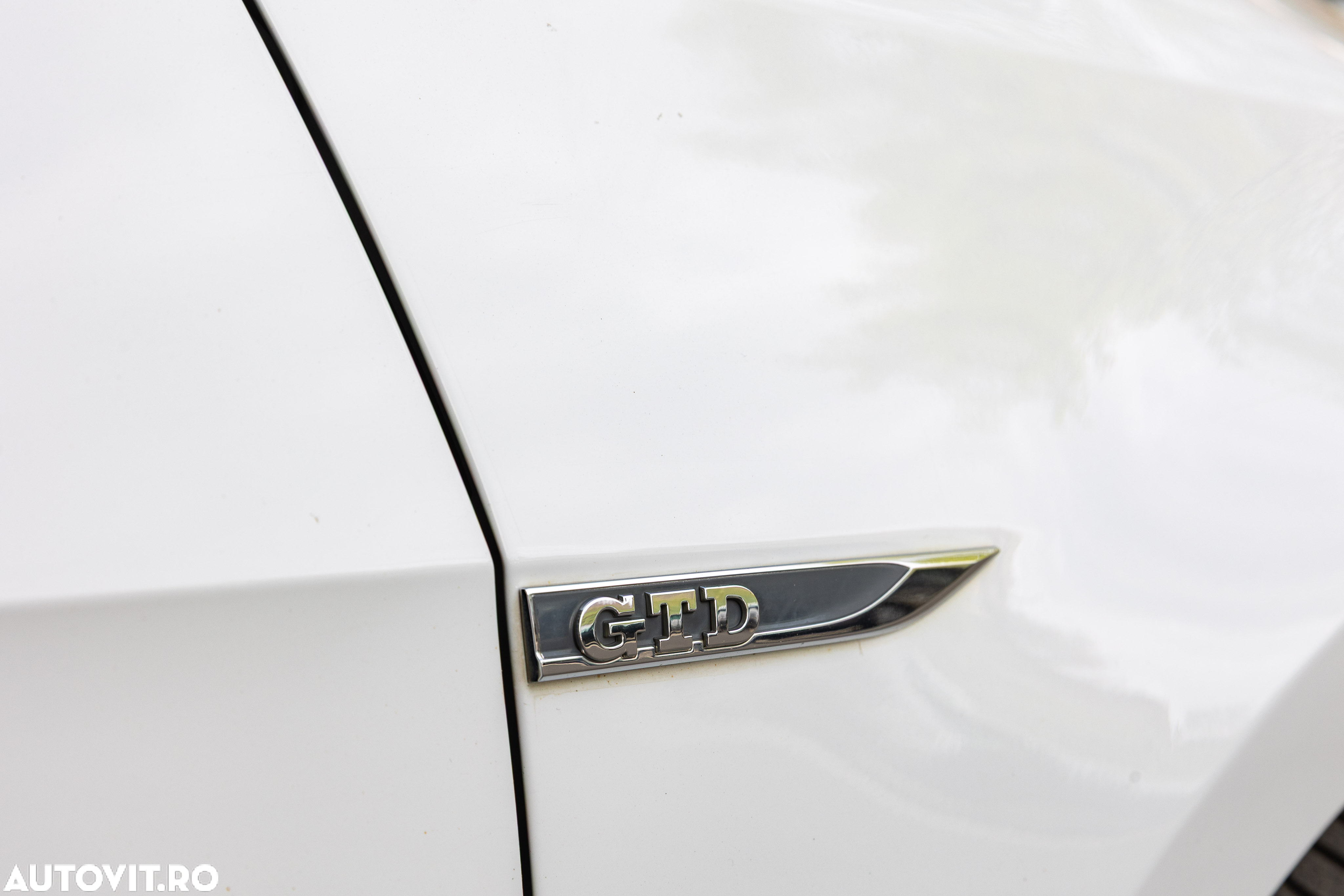 Volkswagen Golf GTD 2.0 TDI SCR DSG - 14