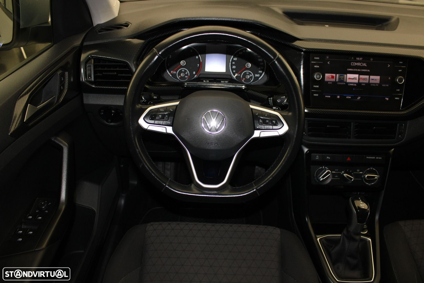 VW T-Cross 1.0 TSI Life DSG - 10