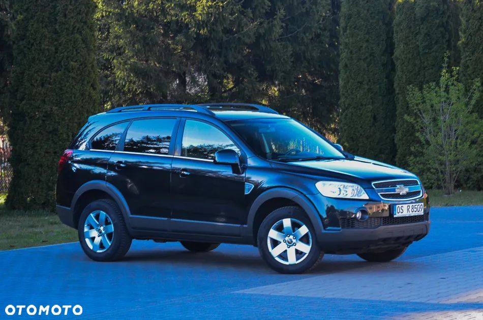 Chevrolet Captiva 2.4 2WD 7 Sitzer LS Family Edition - 3