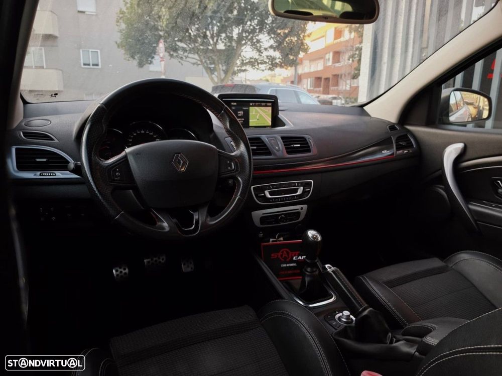 Renault Mégane Sport Tourer 1.5 dCi GT Line SS - 15