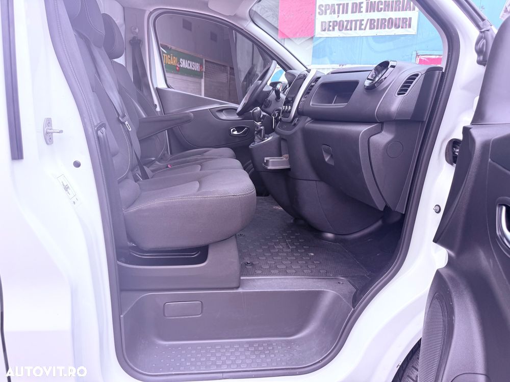 Renault Trafic - 31