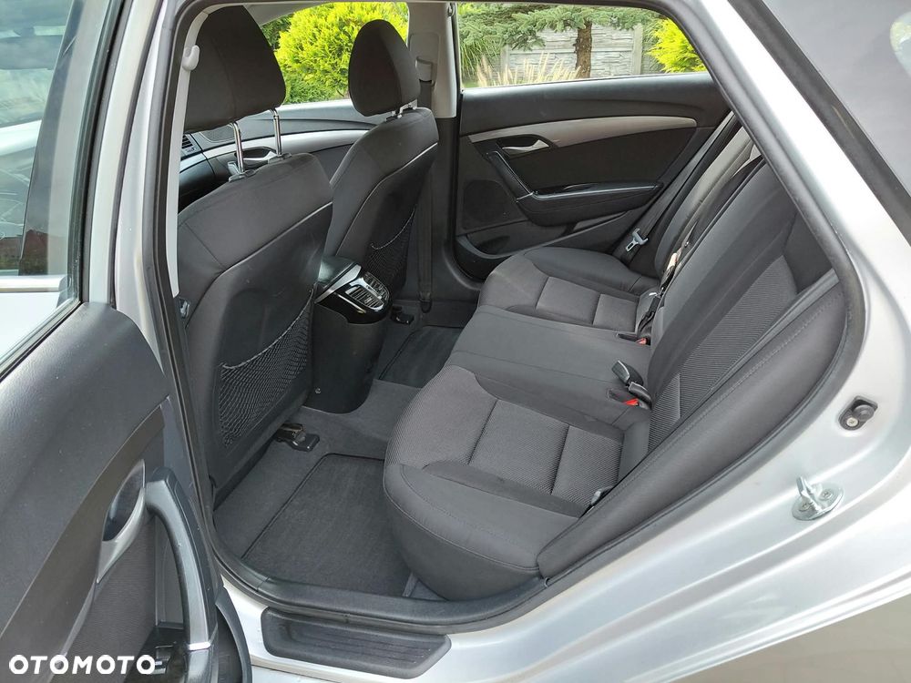 Hyundai i40 Kombi 1.6 Classic - 16
