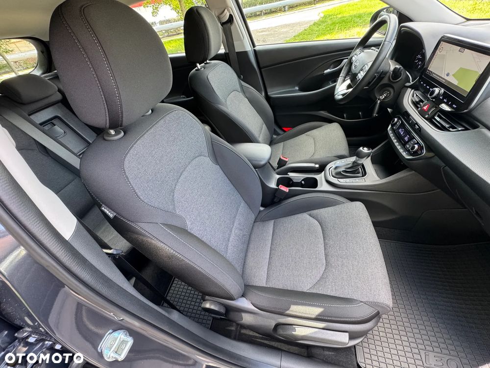 Hyundai i30 1.5 T-GDI 48V-Hybrid DCT Prime - 34