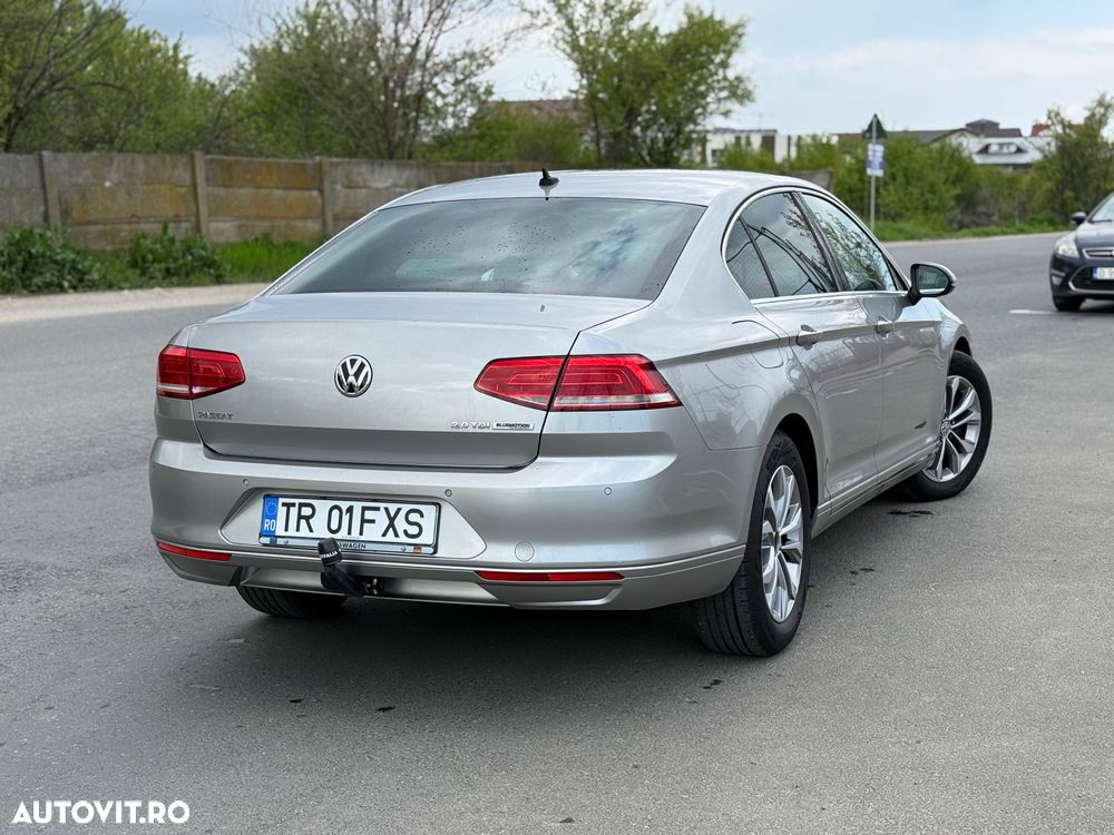 Volkswagen Passat 2.0 TDI (BlueMotion Technology) Highline - 2