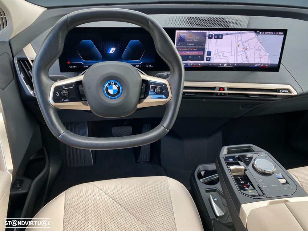 BMW iX xDrive 40 Pack Desportivo - 5